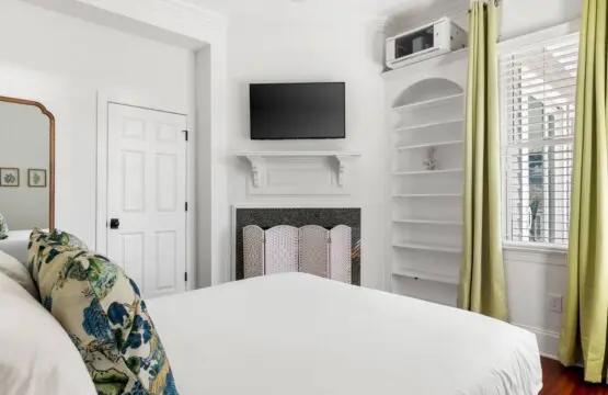 the grand palmetto bedroom