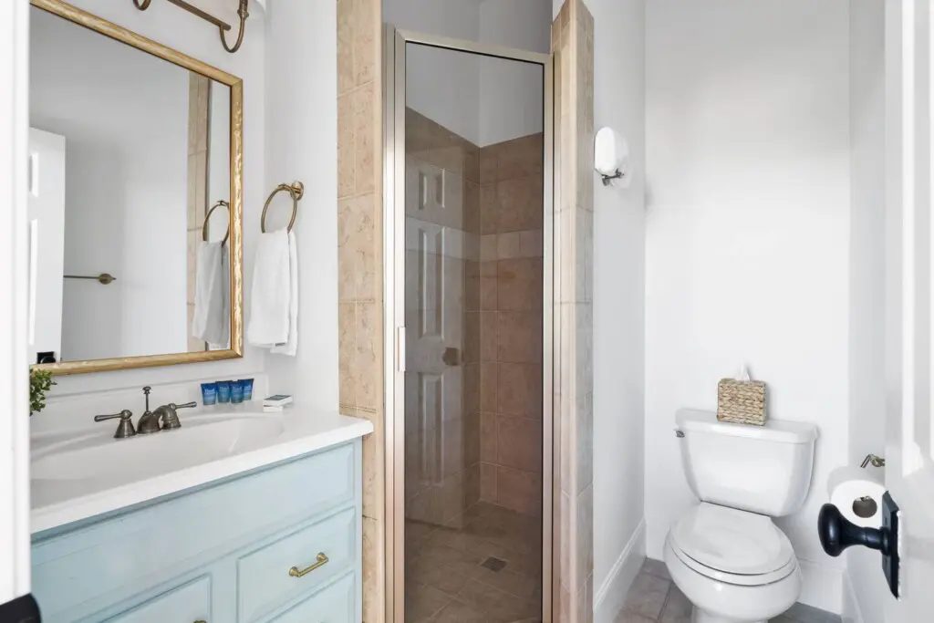 the grand palmetto bedroom