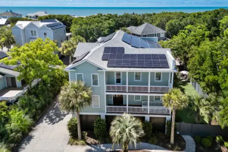 c3a1e7c5 bda8 4d0a 86aa 5dcb20325e5c151 web or mls 013 5508PalmBoulevard IsleofPalms SC 29451 SummerExteriors MeganKramer Edit Done.jpg