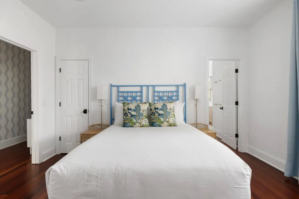 the grand palmetto bedroom