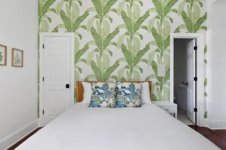 the grand palmetto bedroom